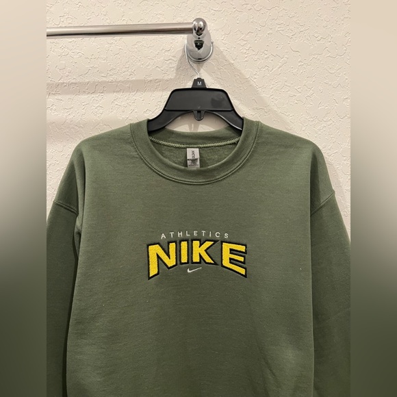 Athletics Olive Sweatshirt - Picture 3 of 4